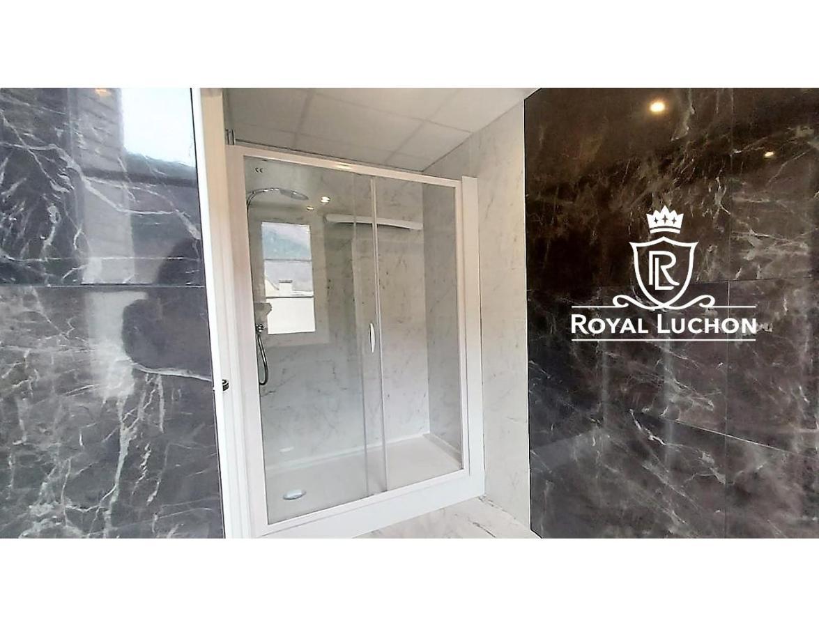 Royal Luchon Aparthotel Bagnères-de-Luchon Kültér fotó