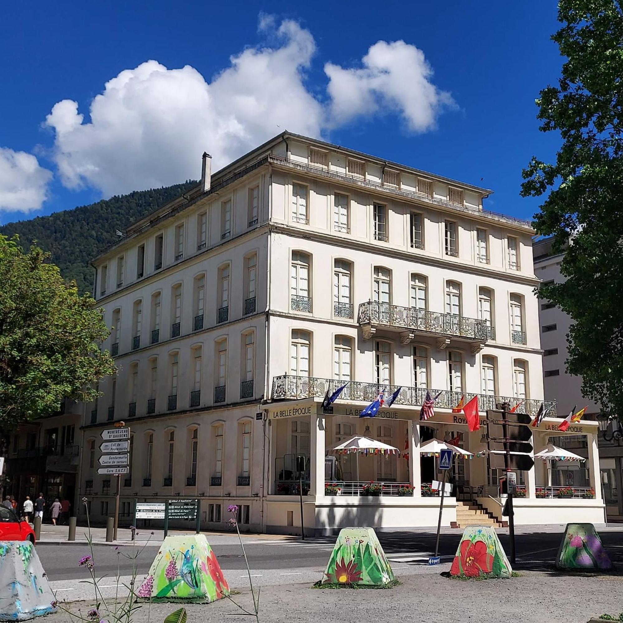 Royal Luchon Aparthotel Bagnères-de-Luchon Kültér fotó