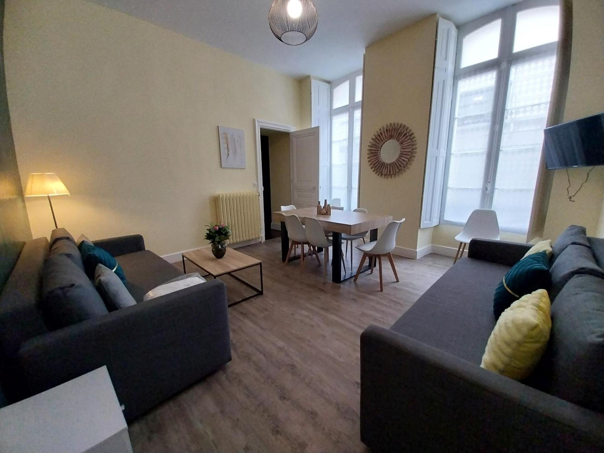 Royal Luchon Aparthotel Bagnères-de-Luchon Kültér fotó