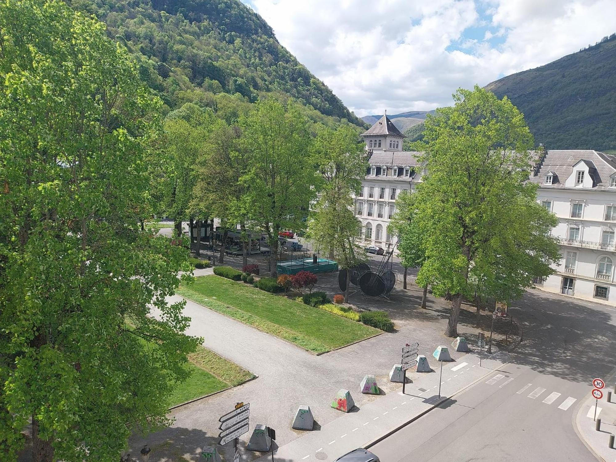 Royal Luchon Aparthotel Bagnères-de-Luchon Kültér fotó